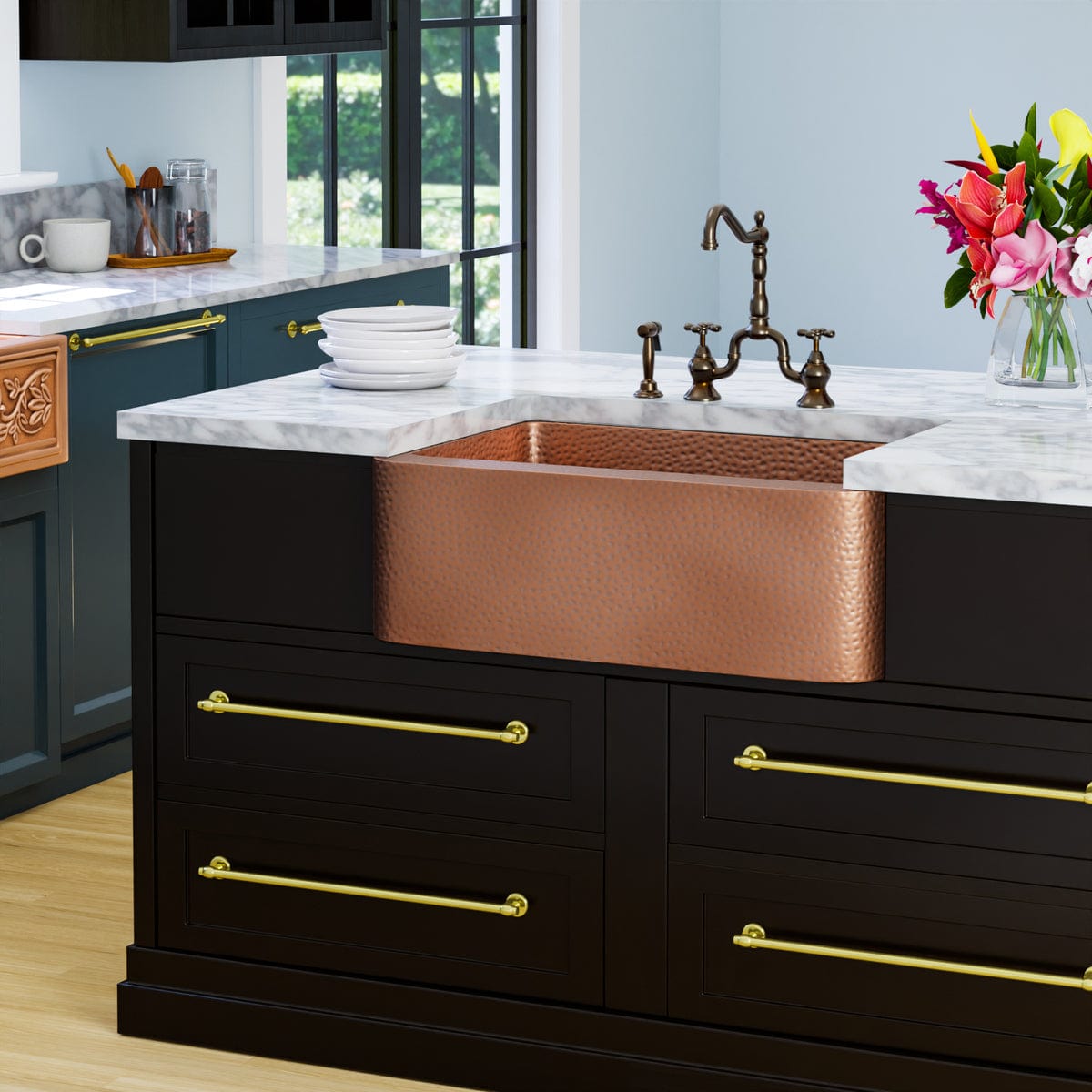 30" Sinclair Hammered Copper Single-Bowl Farmhouse Sink