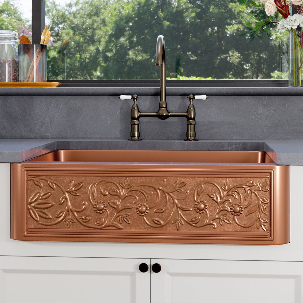 33" Ashland Copper Vine Design Single-Bowl Farmhouse Sink