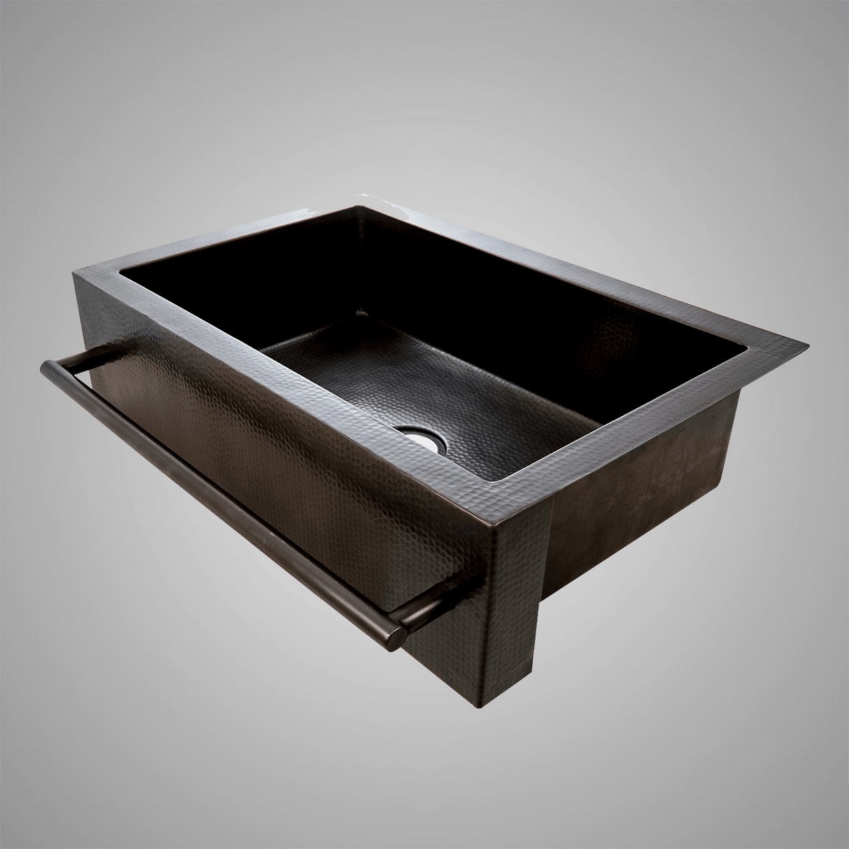 33" Jarzer Hammered Copper Single-Bowl Farmhouse Sink with Towel Bar