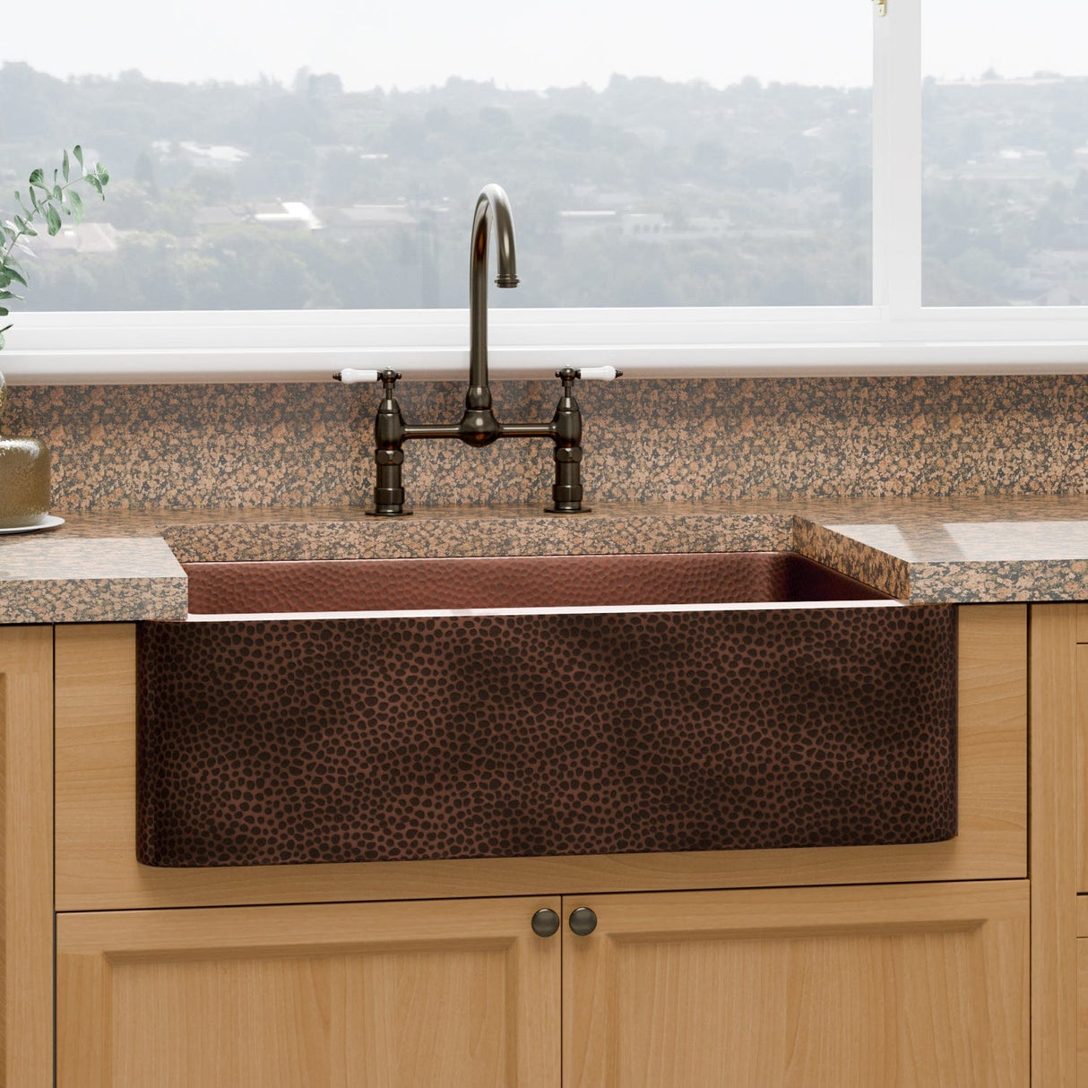 33" Verdin Single Bowl Hammered Copper Farmhouse Sink - Antique Copper Interior with Dark Copper Exterior