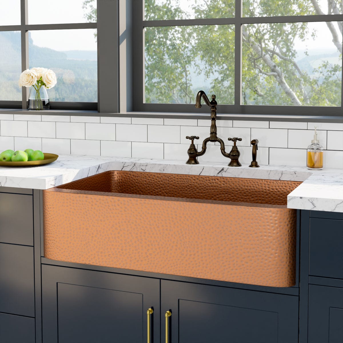 36" Sinclair Hammered Copper Single-Bowl Farmhouse Sink