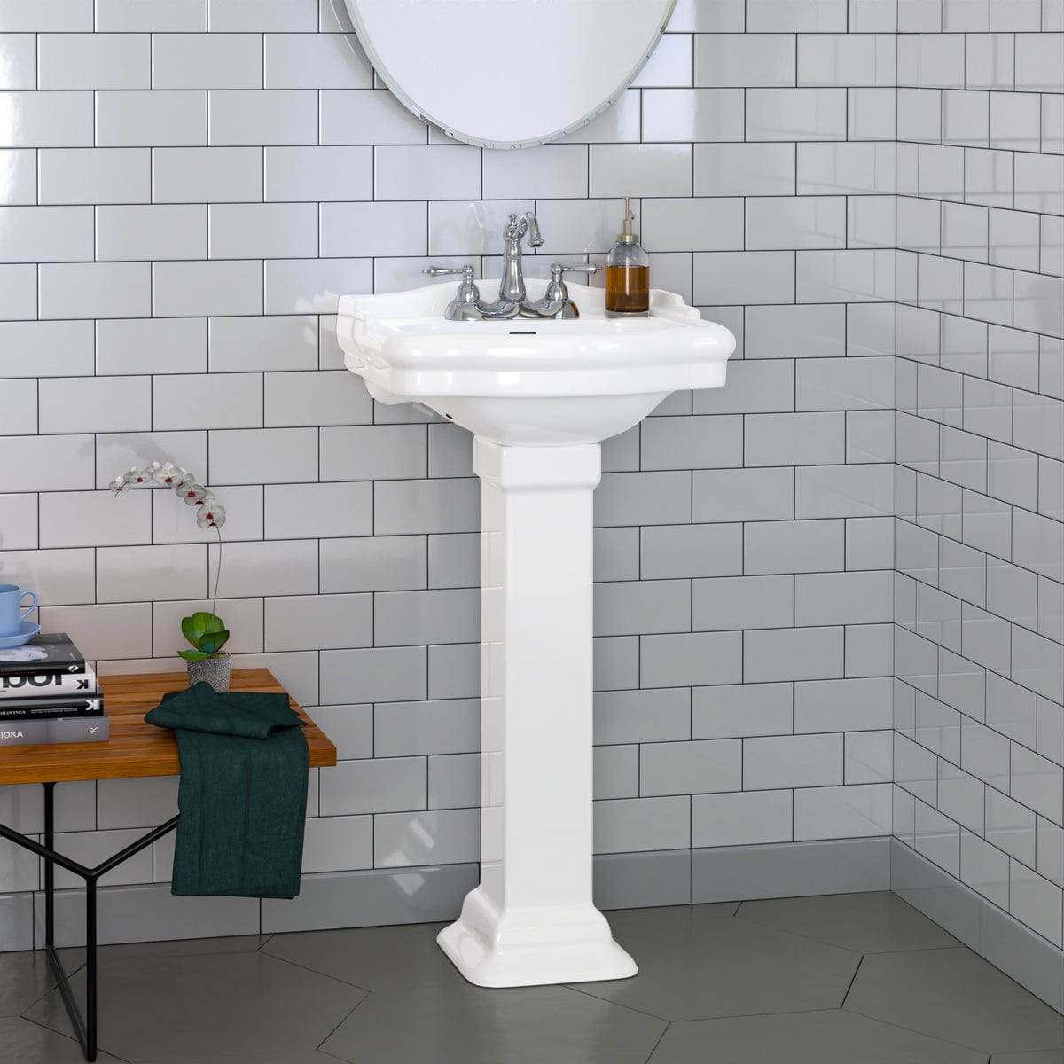 Chipley 100 Vitreous China Pedestal Sink