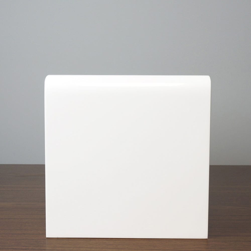 Emi Resin Step Stool