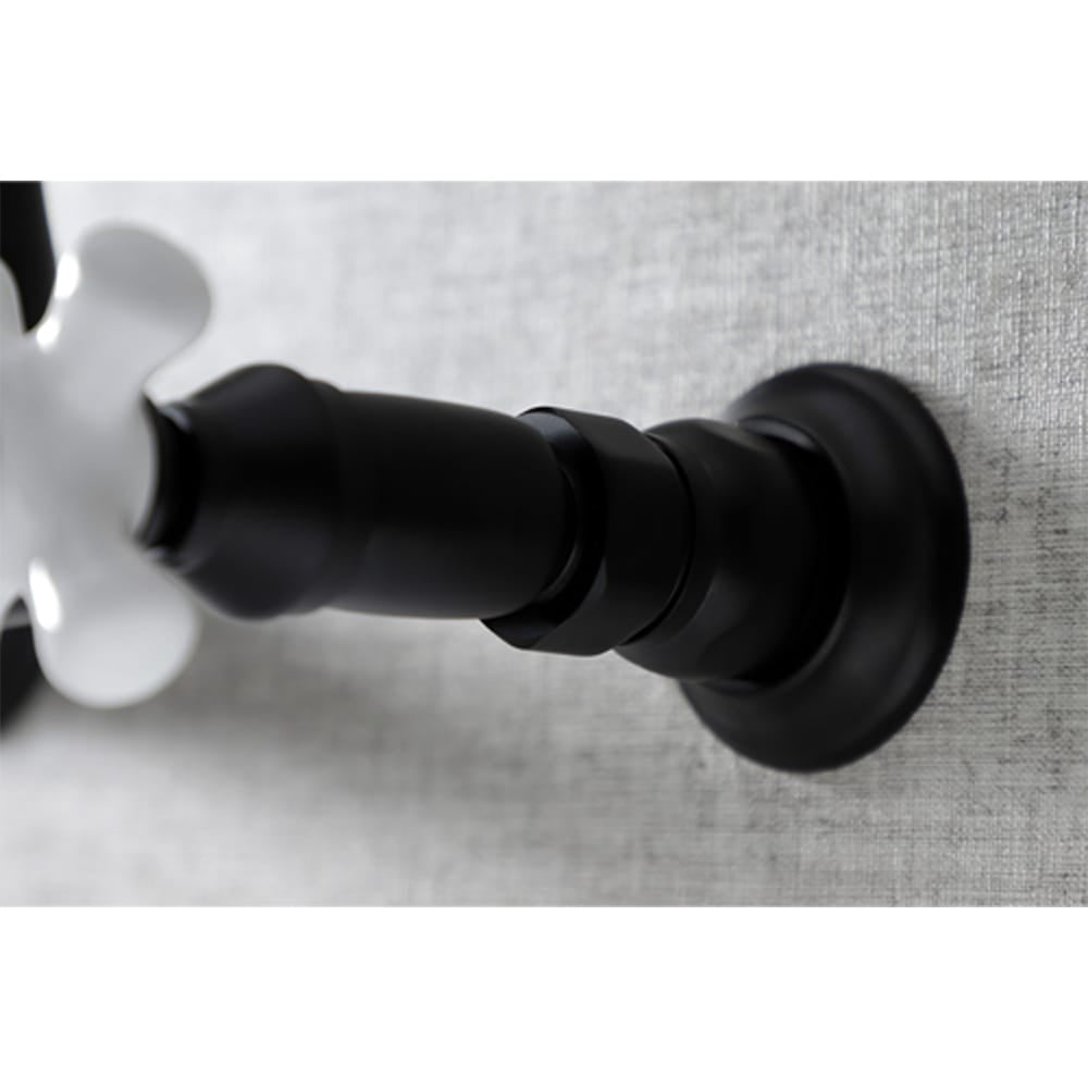 Monon Wall-Mount Bathroom Faucet
