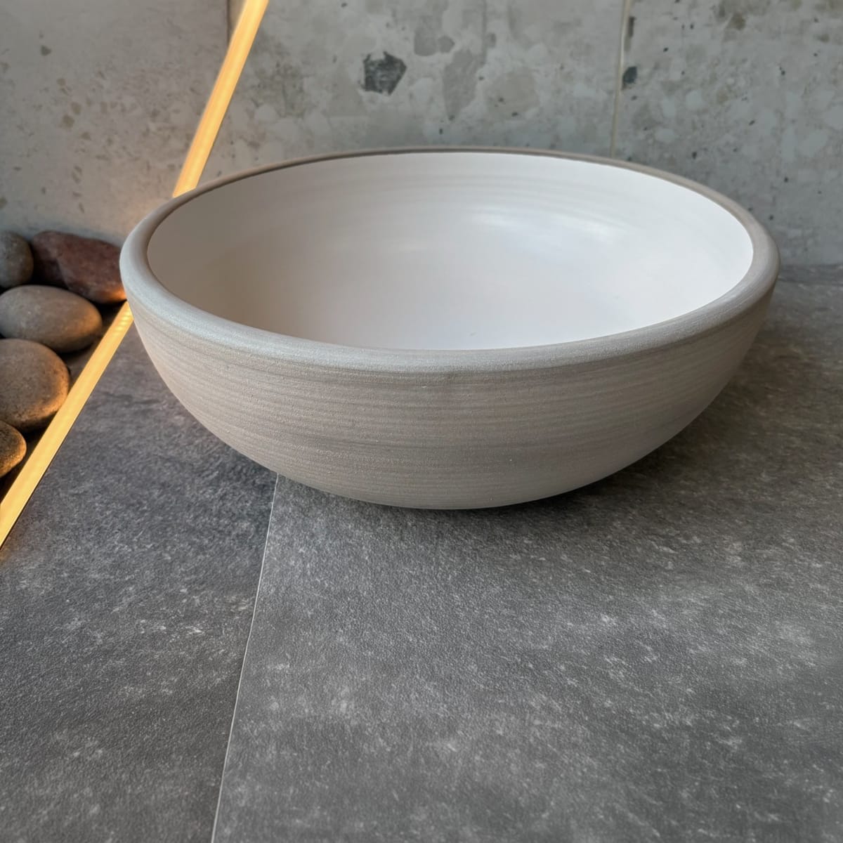 Tierra Round Vessel Ceramic Concrete Sink - White Ceramic Interior with Light Grey Exterior