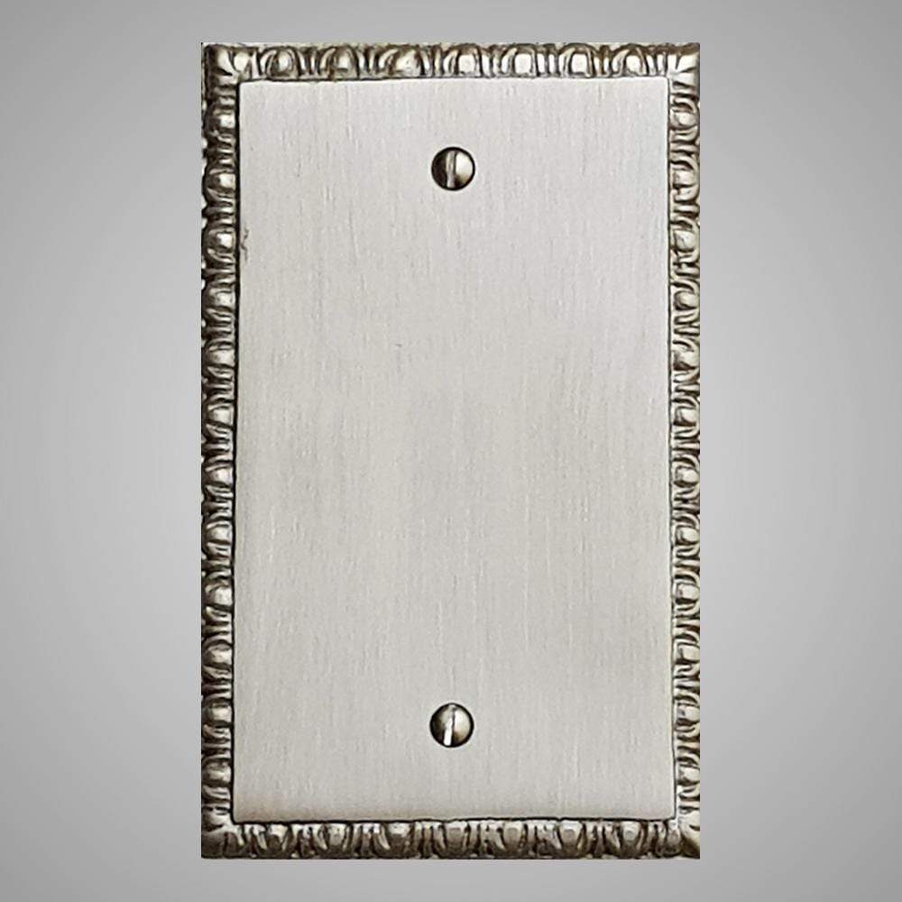1 Blank Wall Plate - Egg & Dart Design