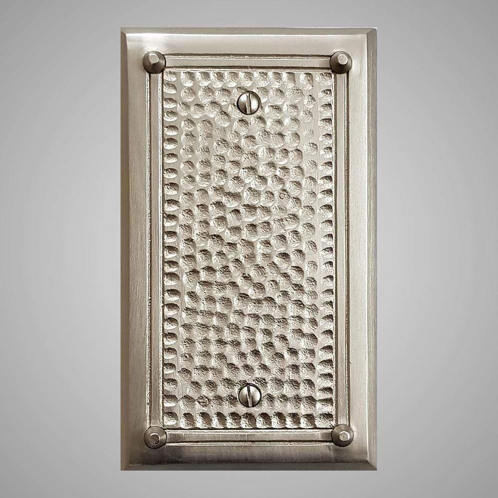 1 Blank Wall Plate - Framed Hammered Design