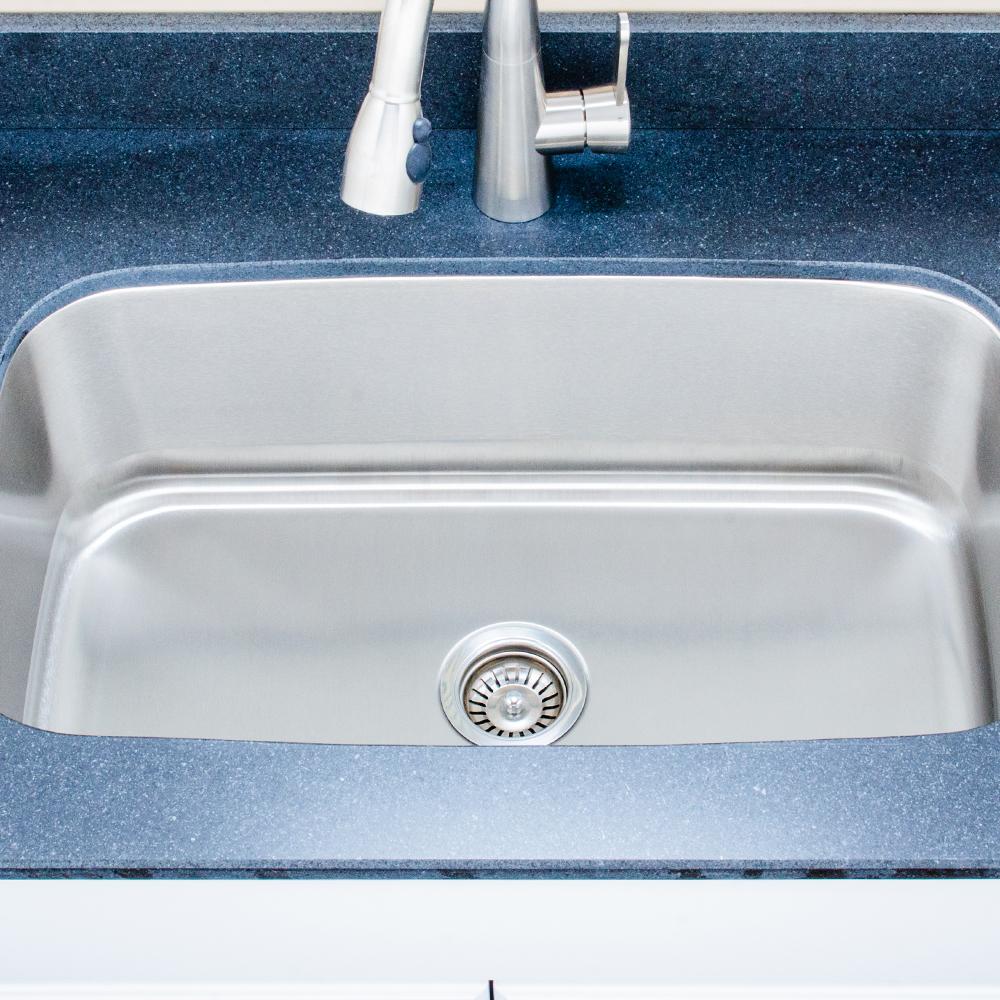 32" Henniker Stainless Steel Single-Bowl Undermount Sink
