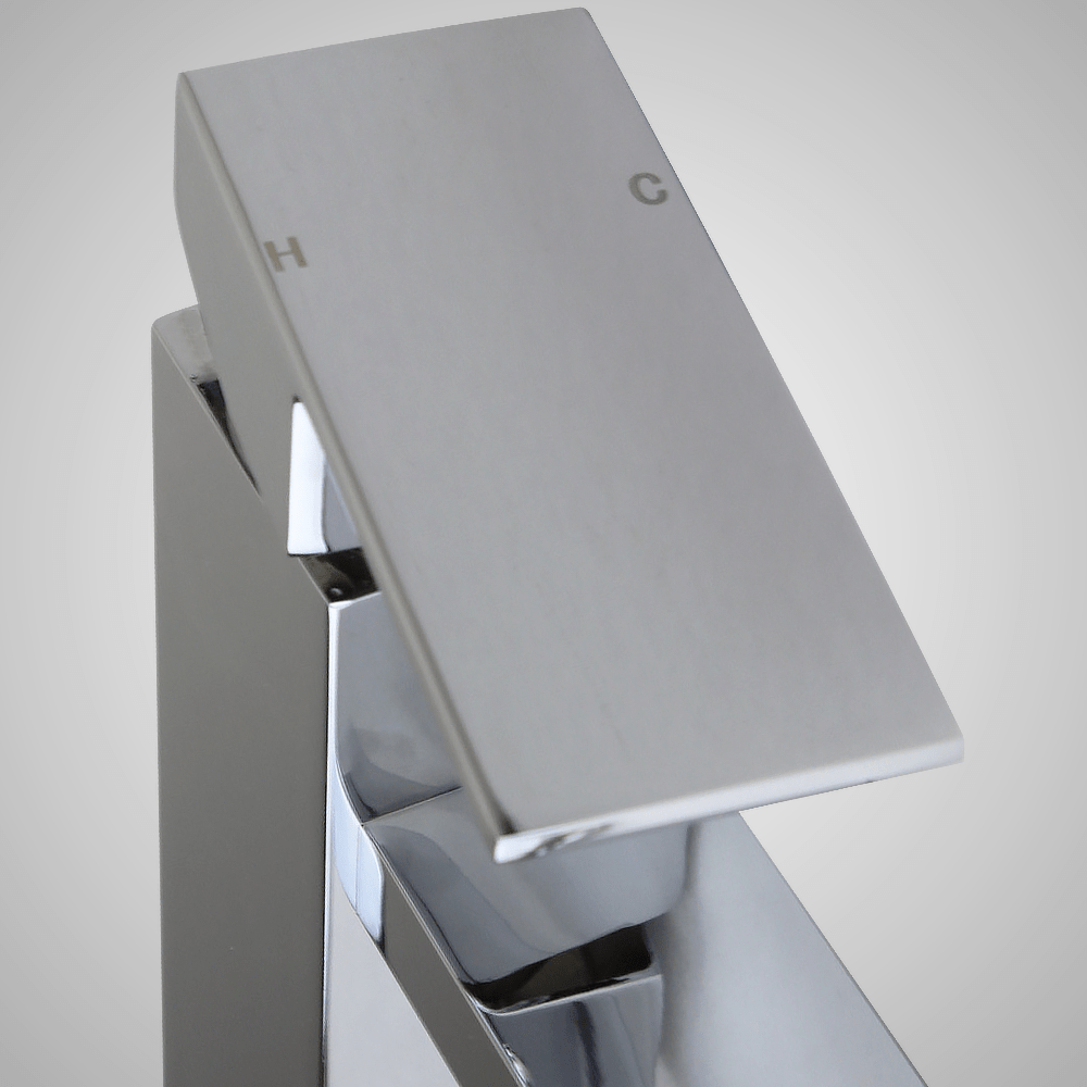 Martin Single-Hole Bathroom Faucet