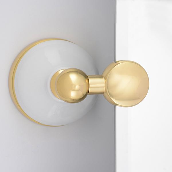 Mavie Oval Tilting Mirror