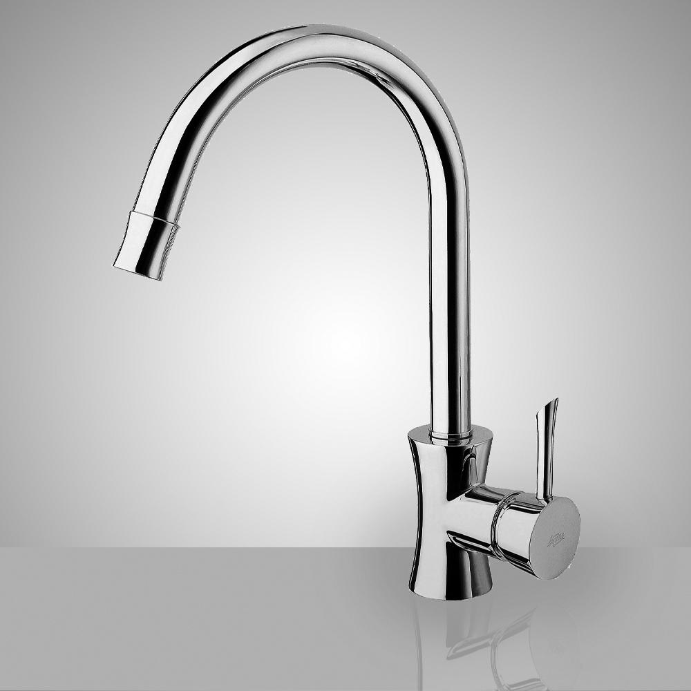 Wystan Single-Hole Pull-Down Kitchen Faucet