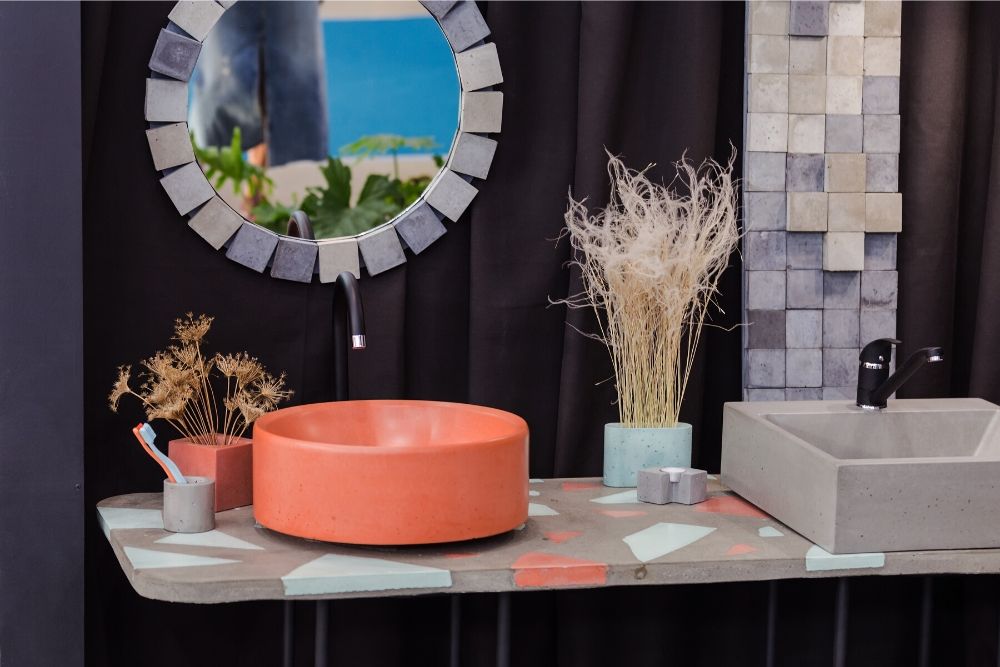 concrete sinks in round and square basins