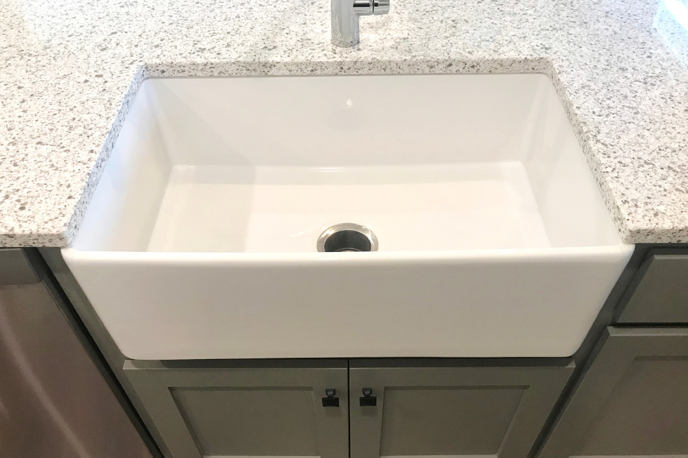 farmhouse sink