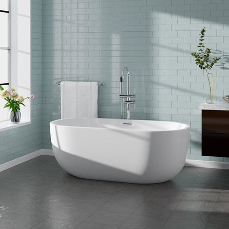 A Closer Look at Freestanding Bathtubs