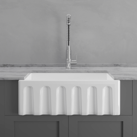24" Yovanny Fireclay Fluted Apron Single-Bowl Farmhouse Sink - White