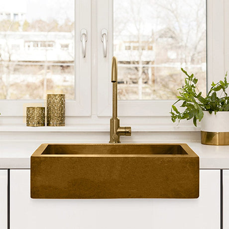 30" Ferper Hammered Copper Single-Bowl Farmhouse Sink