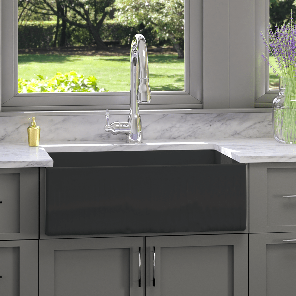 33" Uberto Handcrafted Fireclay Single-Bowl Smooth Apron Farmhouse Sink - Glossy Black