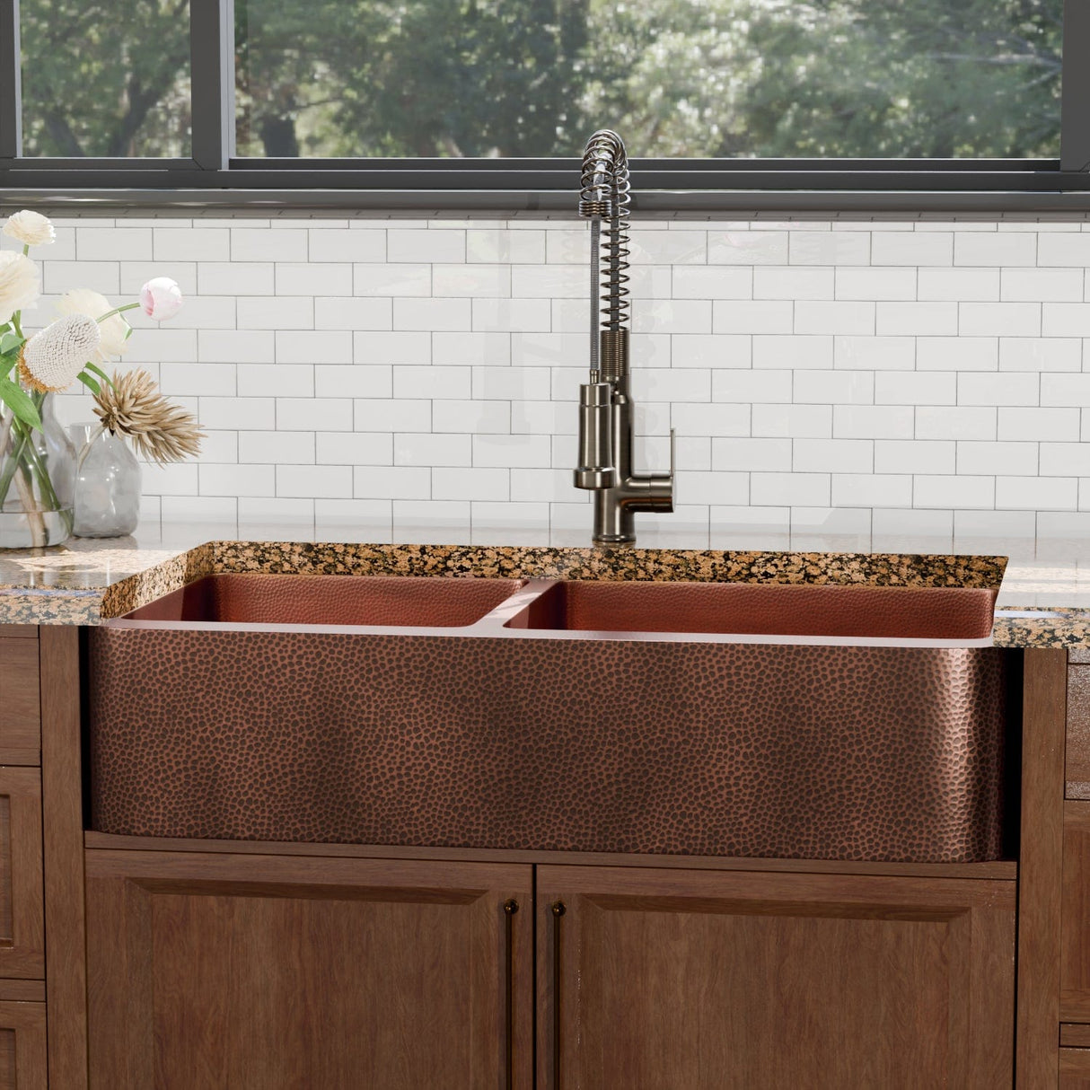 42" Viki 60/40 Hammered Copper Farmhouse Sink - Antique Copper Interior with Dark Copper Exterior