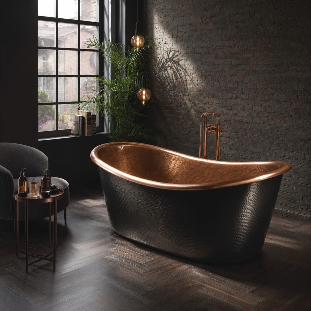 58 Argus Black Hammered Copper Double-Slipper Freestanding Tub with Polished Copper Interior