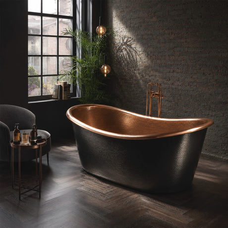 58 Argus Black Hammered Copper Double-Slipper Freestanding Tub with Polished Copper Interior