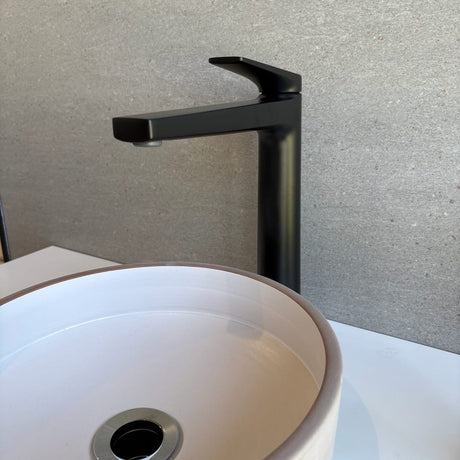 Selva Round Vessel Ceramic Concrete Sink - Smooth White Ceramic Interior with Textured Sand Exterior