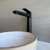 Selva Round Vessel Ceramic Concrete Sink - Smooth White Ceramic Interior with Textured Sand Exterior