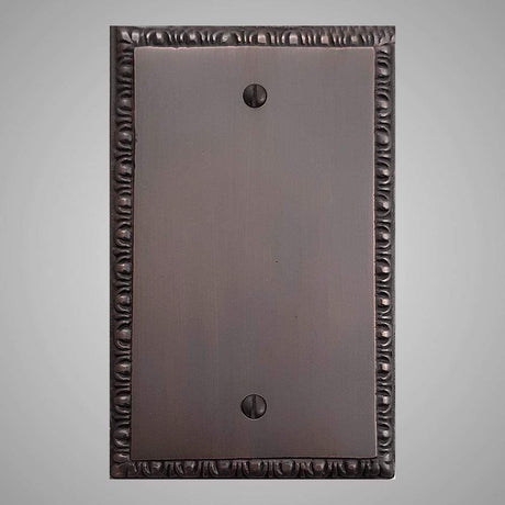 1 Blank Wall Plate - Egg & Dart Design