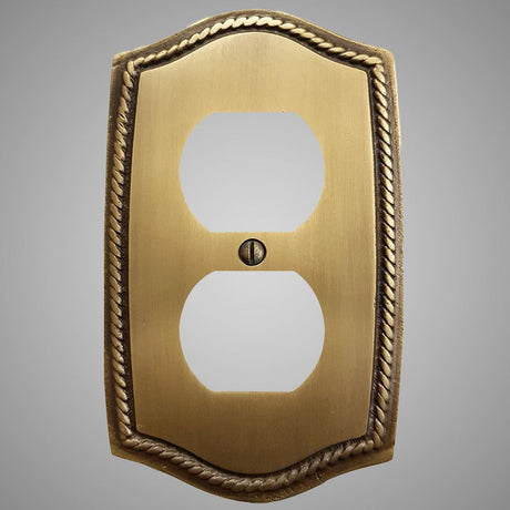 1 Gang Duplex Outlet Wall Switch Plate - Georgian Design