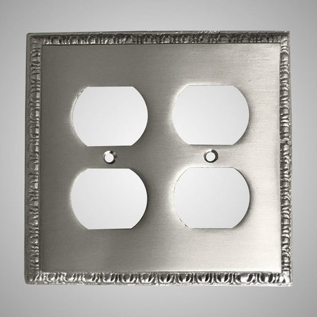 2 Gang Duplex Outlet Wall Switch Plate - Egg & Dart Design