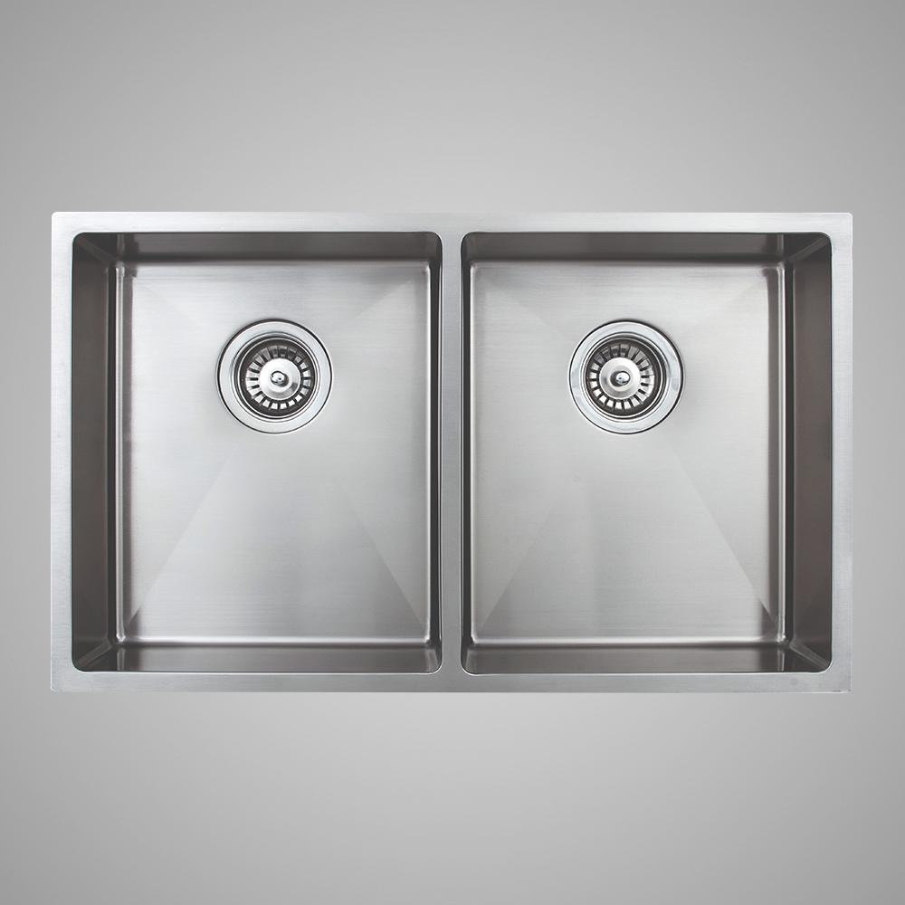 29" Bangor Handcrafted Stainless Steel Double-Bowl Undermount Sink