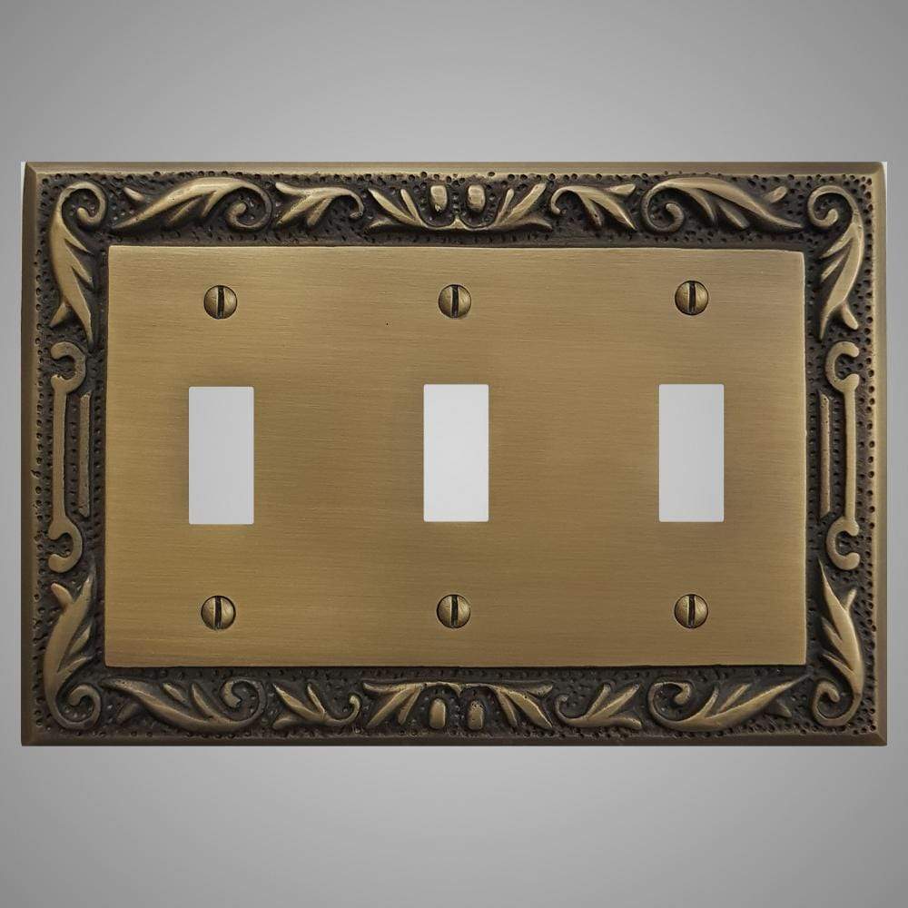 3 Gang Toggle Wall Switch Plate - Floral Design