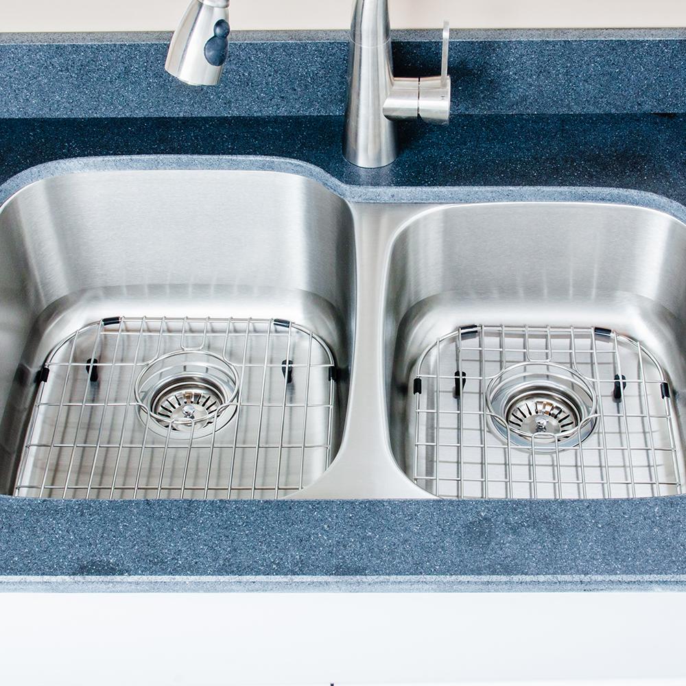 32" Eustis Stainless Steel 60/40 Offset Double-Bowl Undermount Sink