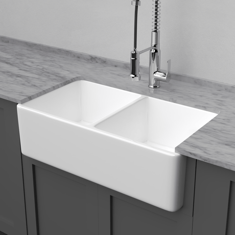 33" Umber Handcrafted Fireclay Double-Bowl Smooth Apron Farmhouse Sink - White