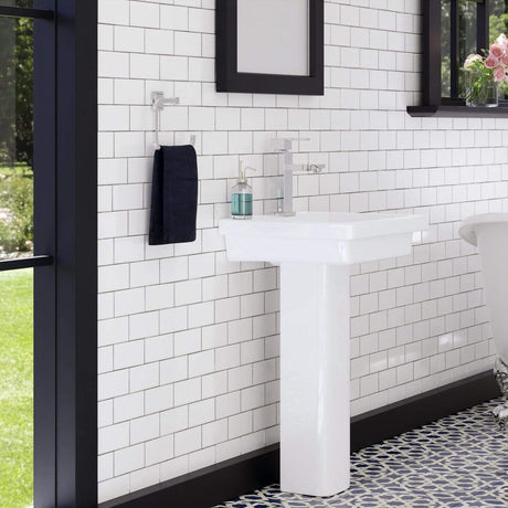 Aurora 100 Vitreous China Pedestal Sink