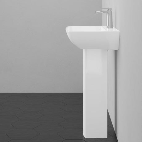Jesup 100 Vitreous China  Pedestal Sink
